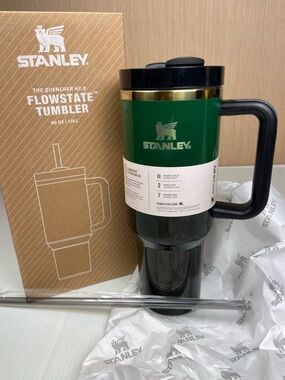 Stanley x Wicked Elphaba For Good 40oz Quencher H2.0 Tumbler NIB Limited